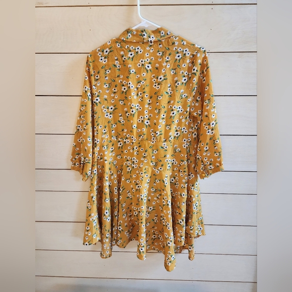Yellow floral wrap coverup - Picture 2 of 2